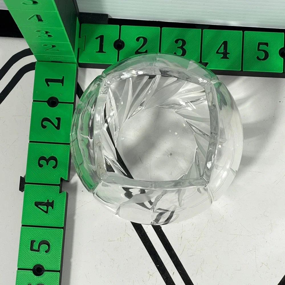 Illusions 24% Full Lead Crystal‎ Bowl Handcrafted Slovenia Frosted Swirl 4x3